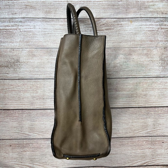 Frye Bianca Large Leather Tote - Picture 4 of 13